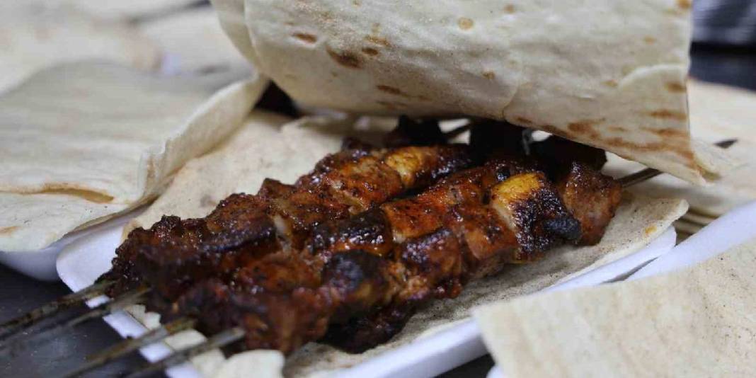 Öyle bir lezzet ki vazgeçilmiyor, sahurda bile tüketiliyor! 8